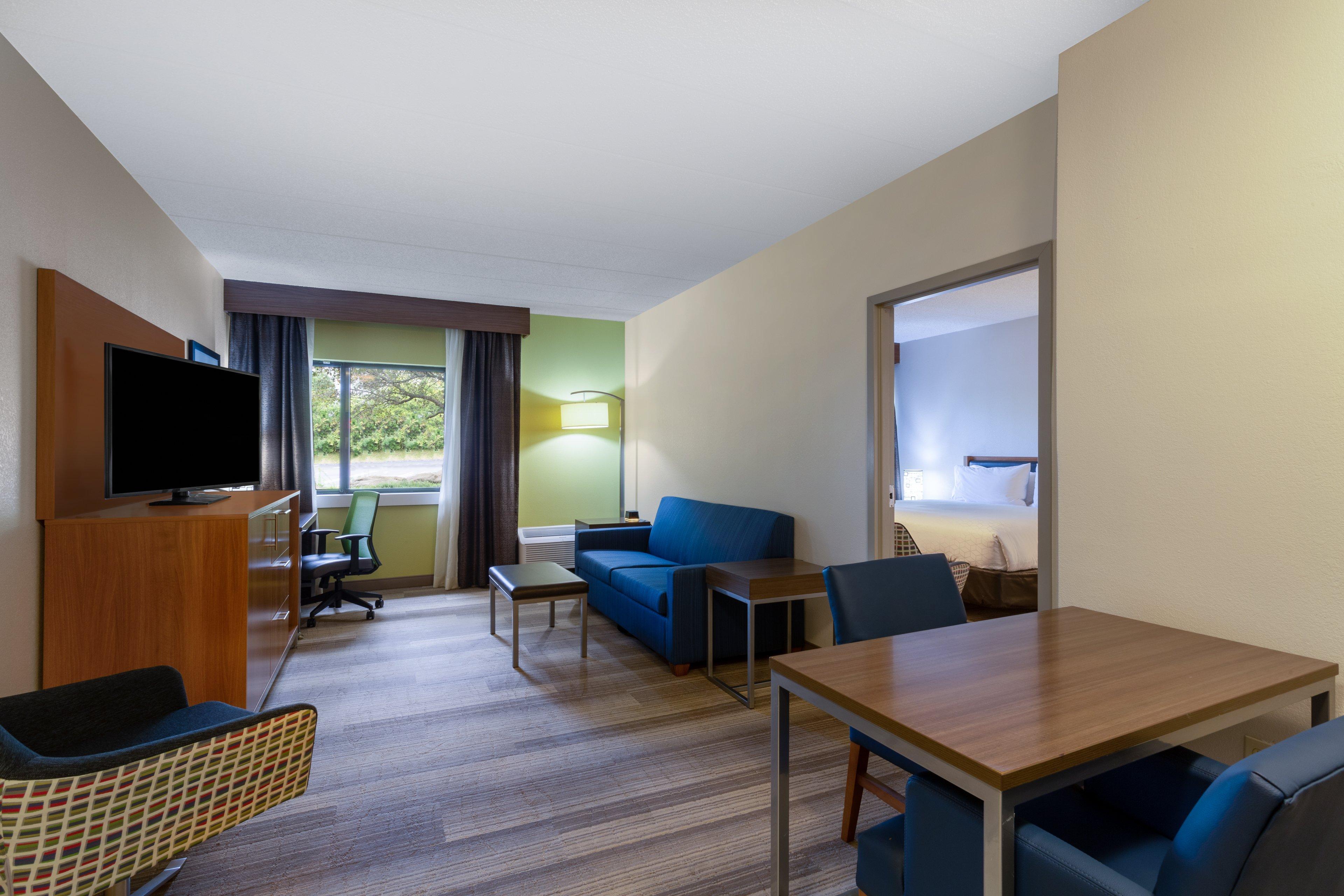 Holiday Inn Express Hotel & Suites Philadelphia - King Of Prussia By Ihg Exterior photo