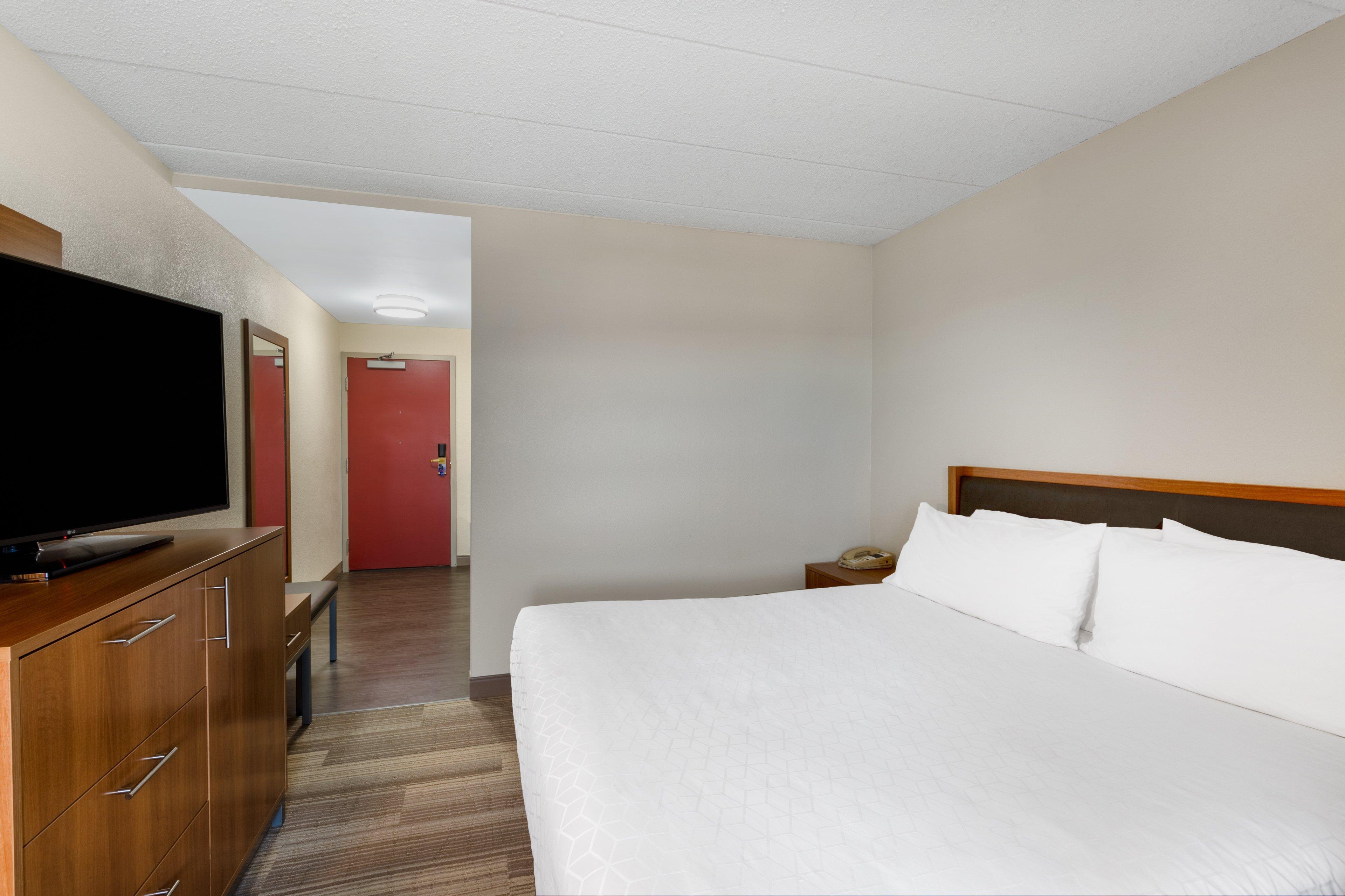 Holiday Inn Express Hotel & Suites Philadelphia - King Of Prussia By Ihg Exterior photo