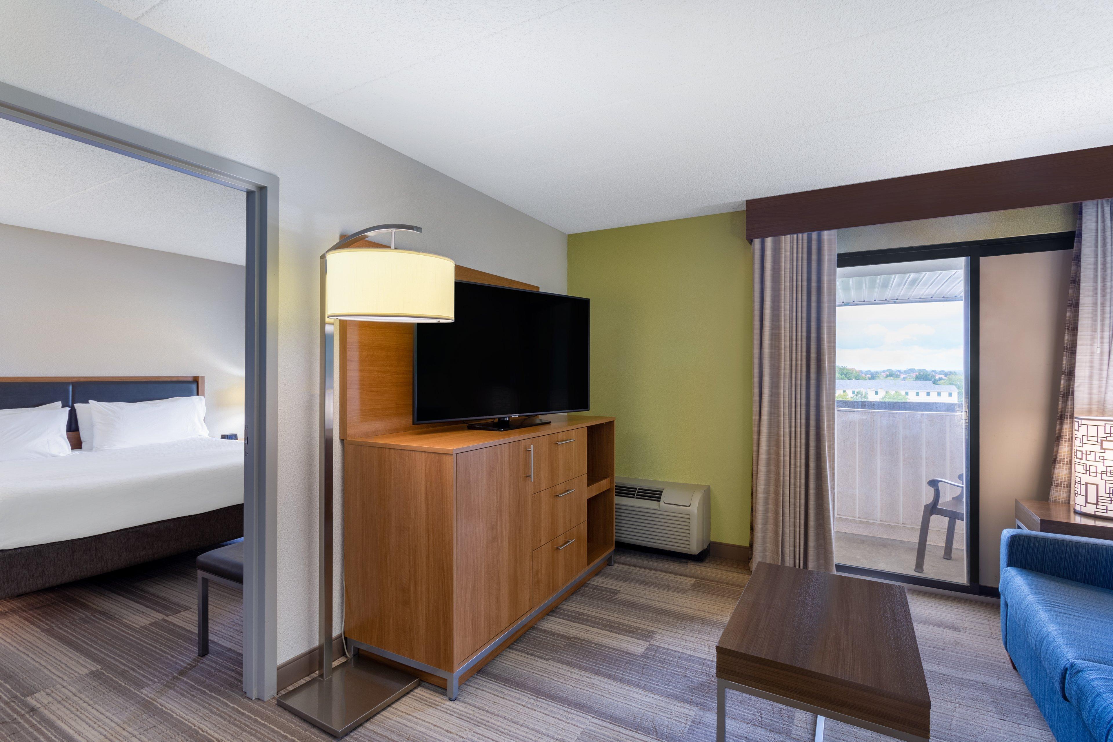 Holiday Inn Express Hotel & Suites Philadelphia - King Of Prussia By Ihg Exterior photo